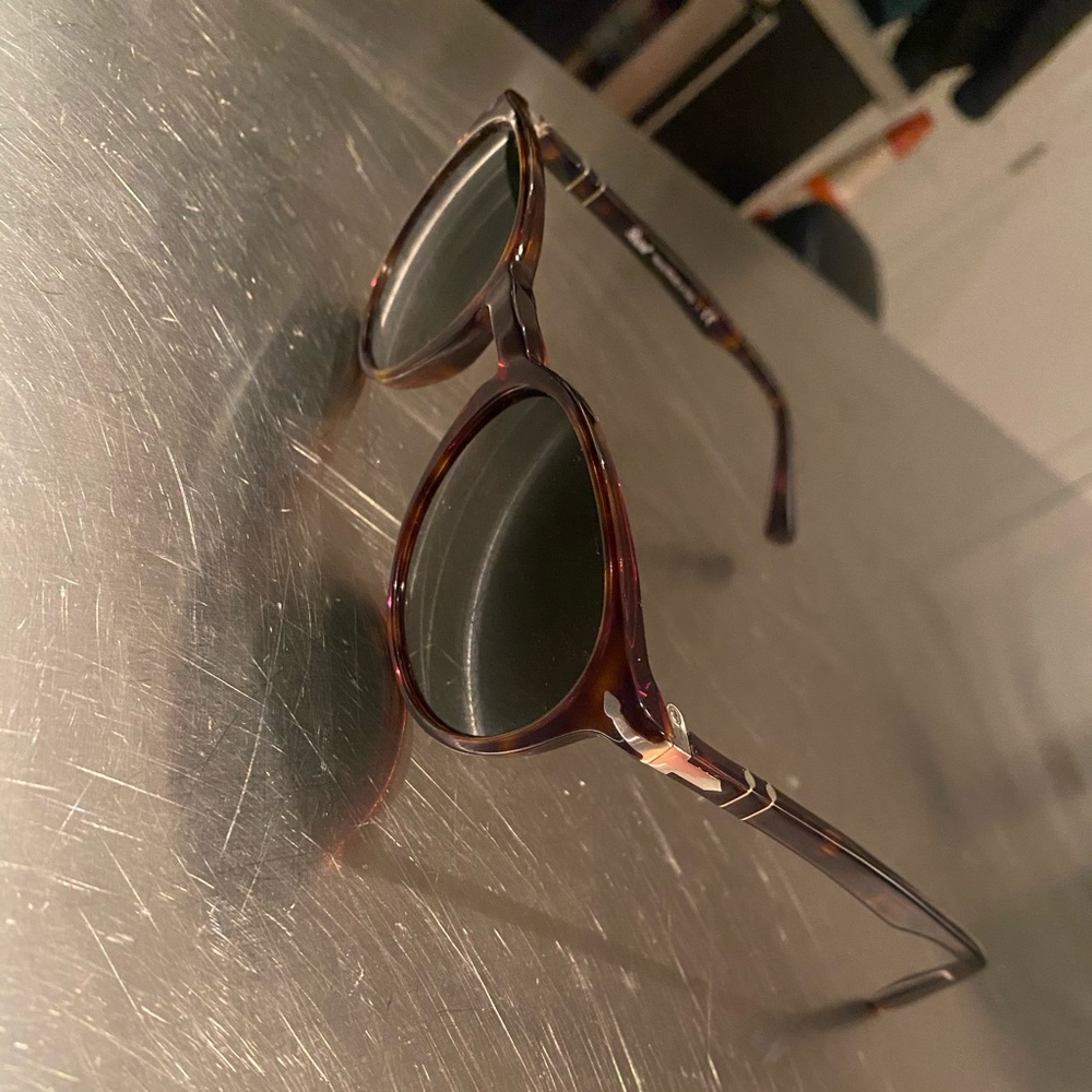 Polarized Persol sunglasses- unisex